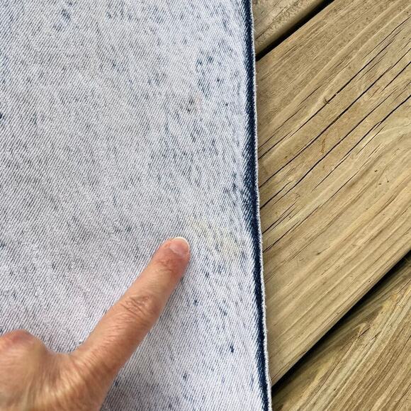 Levi's Vintage Women's Bleach Wash 80's Era Mom Jeans Size 8 - Picture 9 of 14